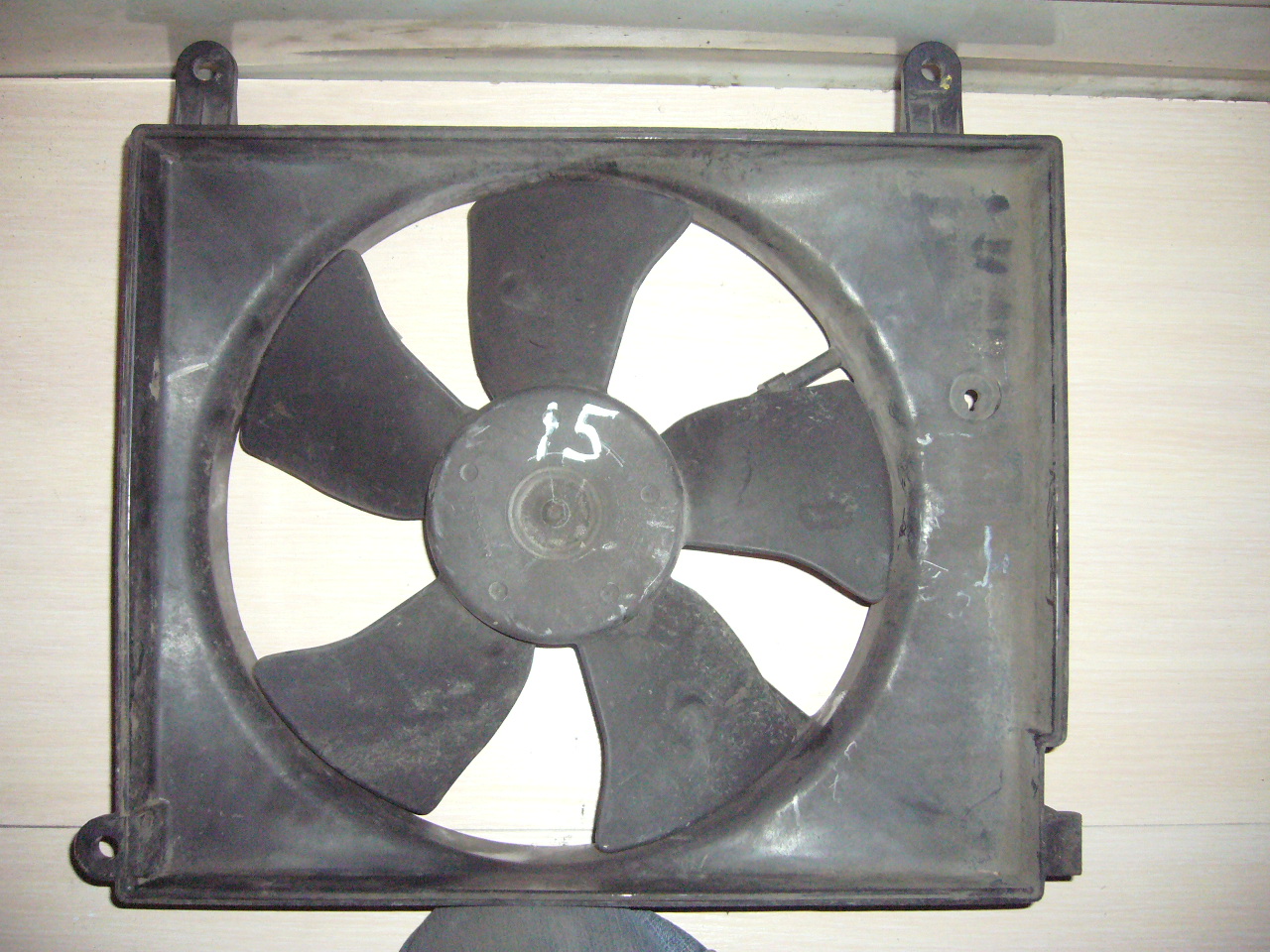 Вентилятор основного радиатора : 96184136 на Daewoo Lanos