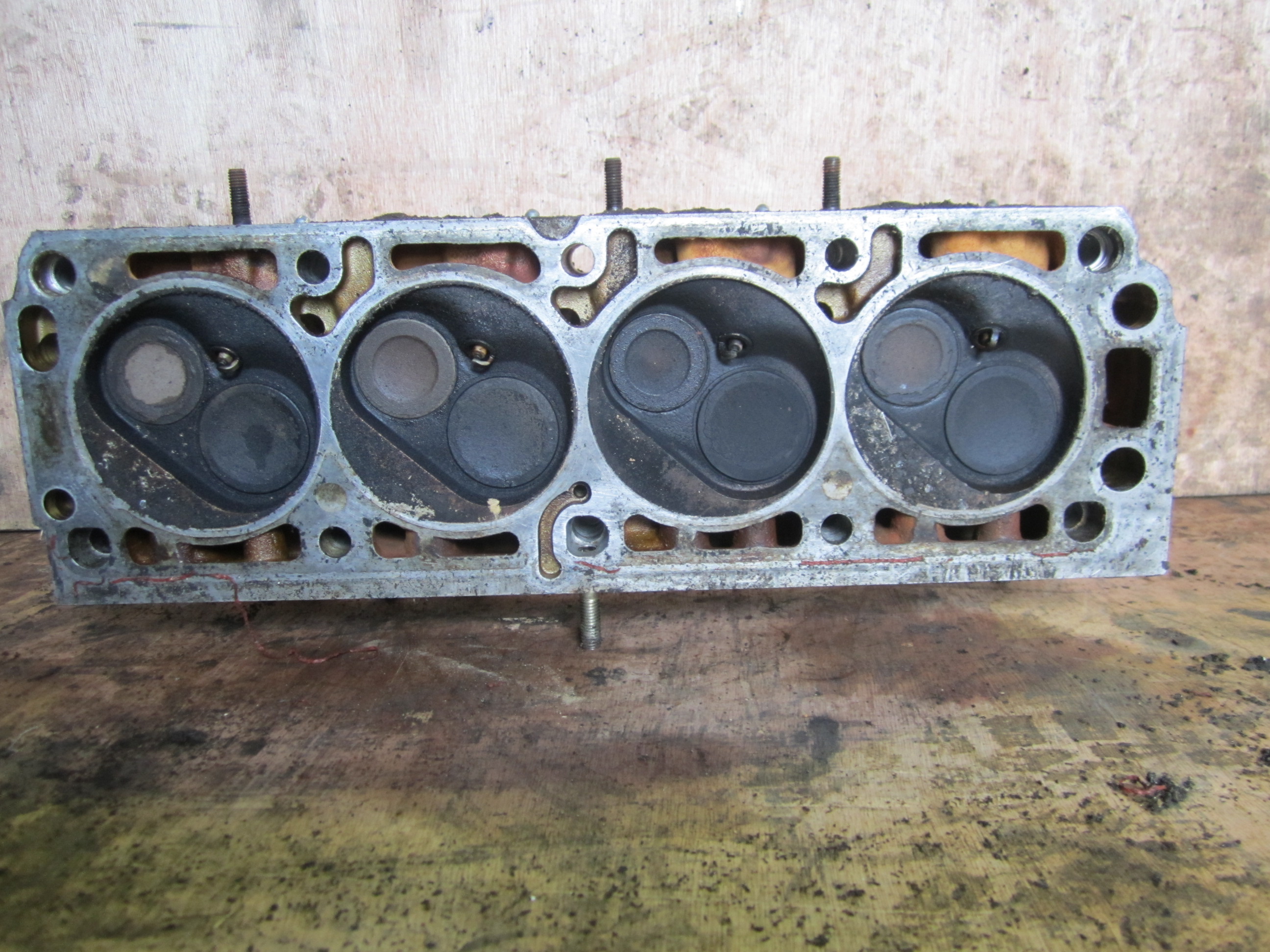 Головка блока цилиндров двигателя (ГБЦ) : C20LE на Daewoo Espero